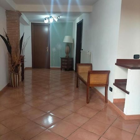 Ferienwohnung Civico Ventitre Mentana Exterior foto